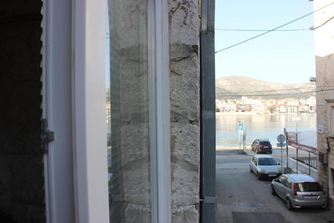 Lira - Studio Apartment Trogir Exterior photo